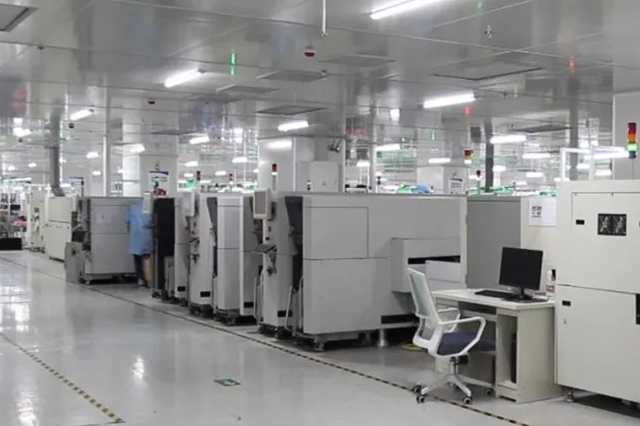 人形機(jī)器人行業(yè)SMT貼片加工方案